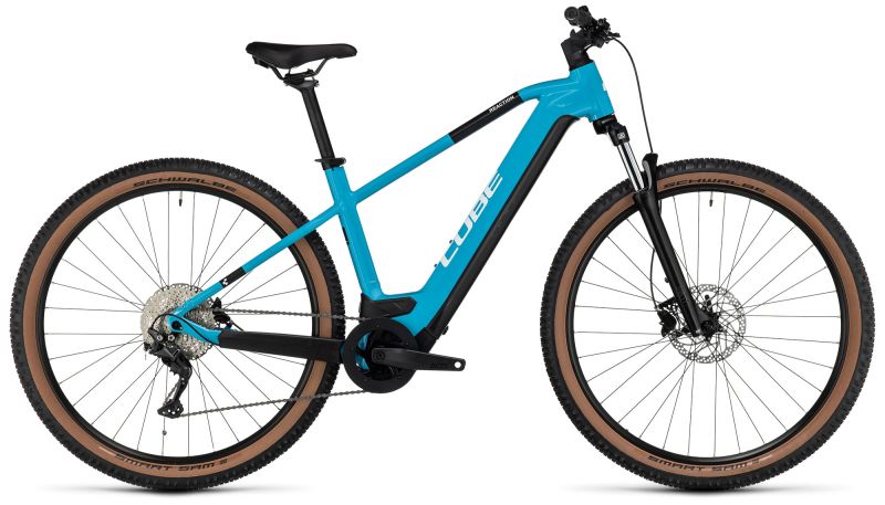 Reaction-Hybrid-ONE-500-skyblue-n-white-634061_800x800.jpg Cube Reaction Hybrid ONE 500